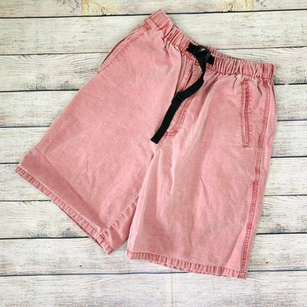 🤍mens vintage pink shorts with buckle